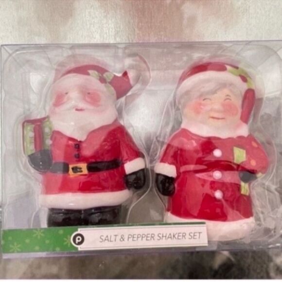 New Santa Claus Mrs Salt Pepper Shaker Set - Picture 3 of 7